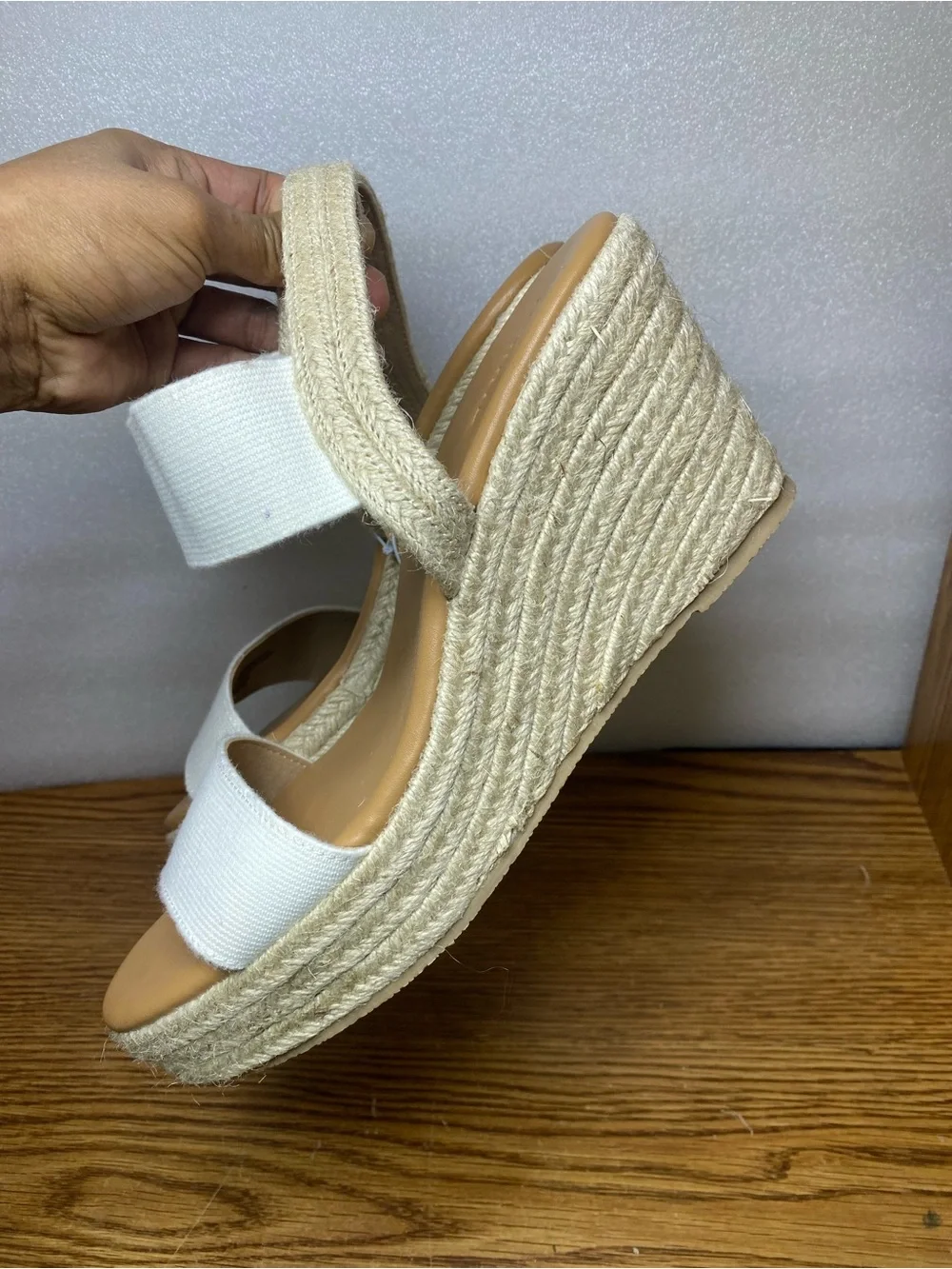 Torrid Women's Espadrille Wedge Sandals Ankle Strap Slip On White Size 11 New